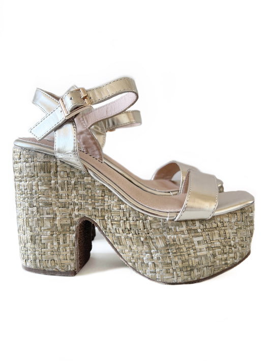 Sandalias plataforma doradas