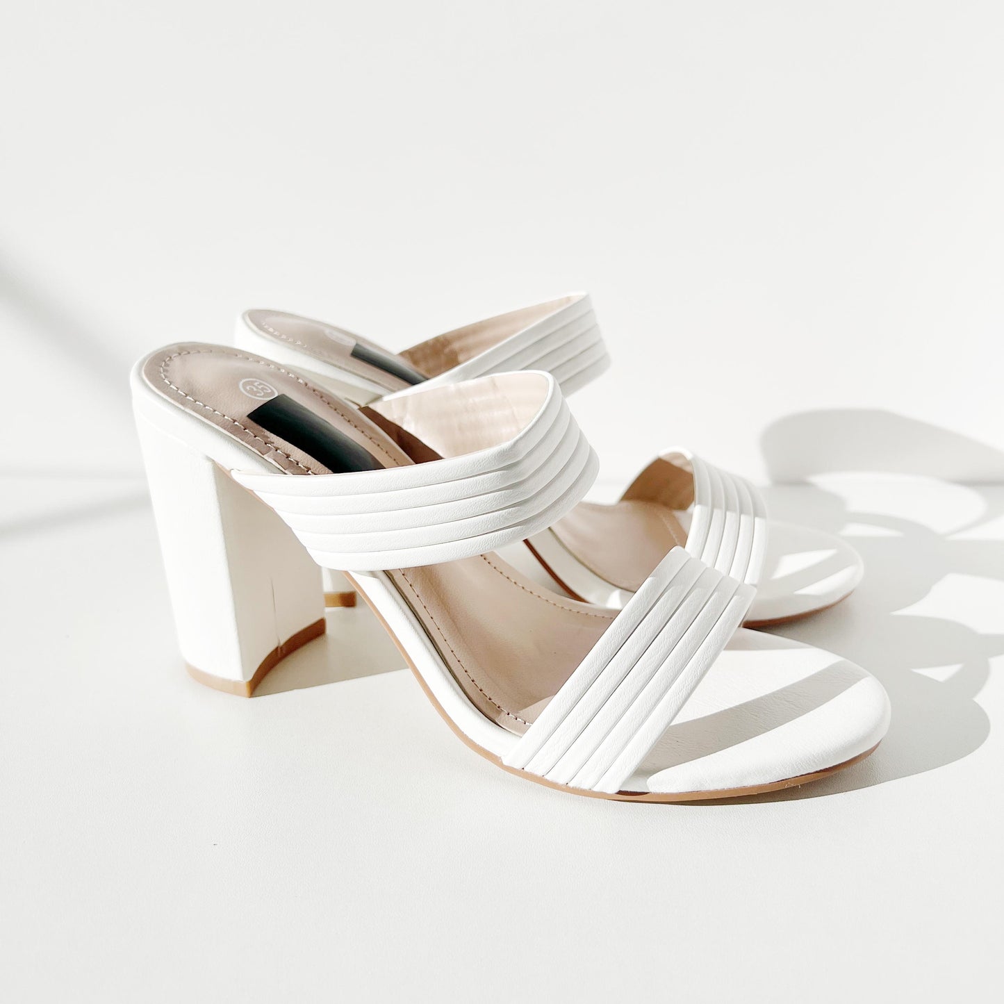 Sandalias Blancas
