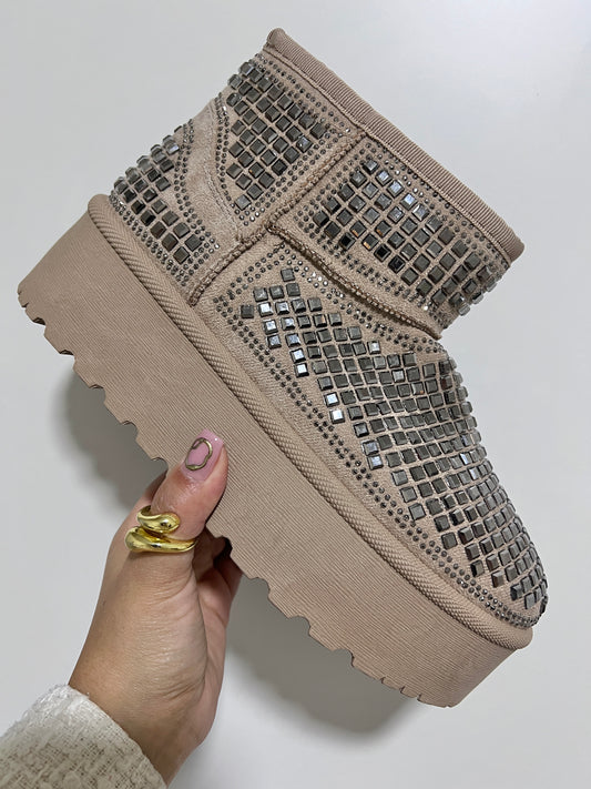 Pantubotas brillos beige