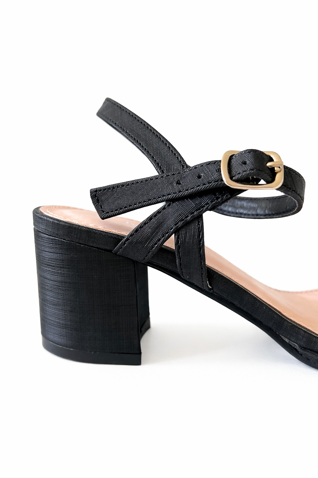 Sandalias negras taco bajo