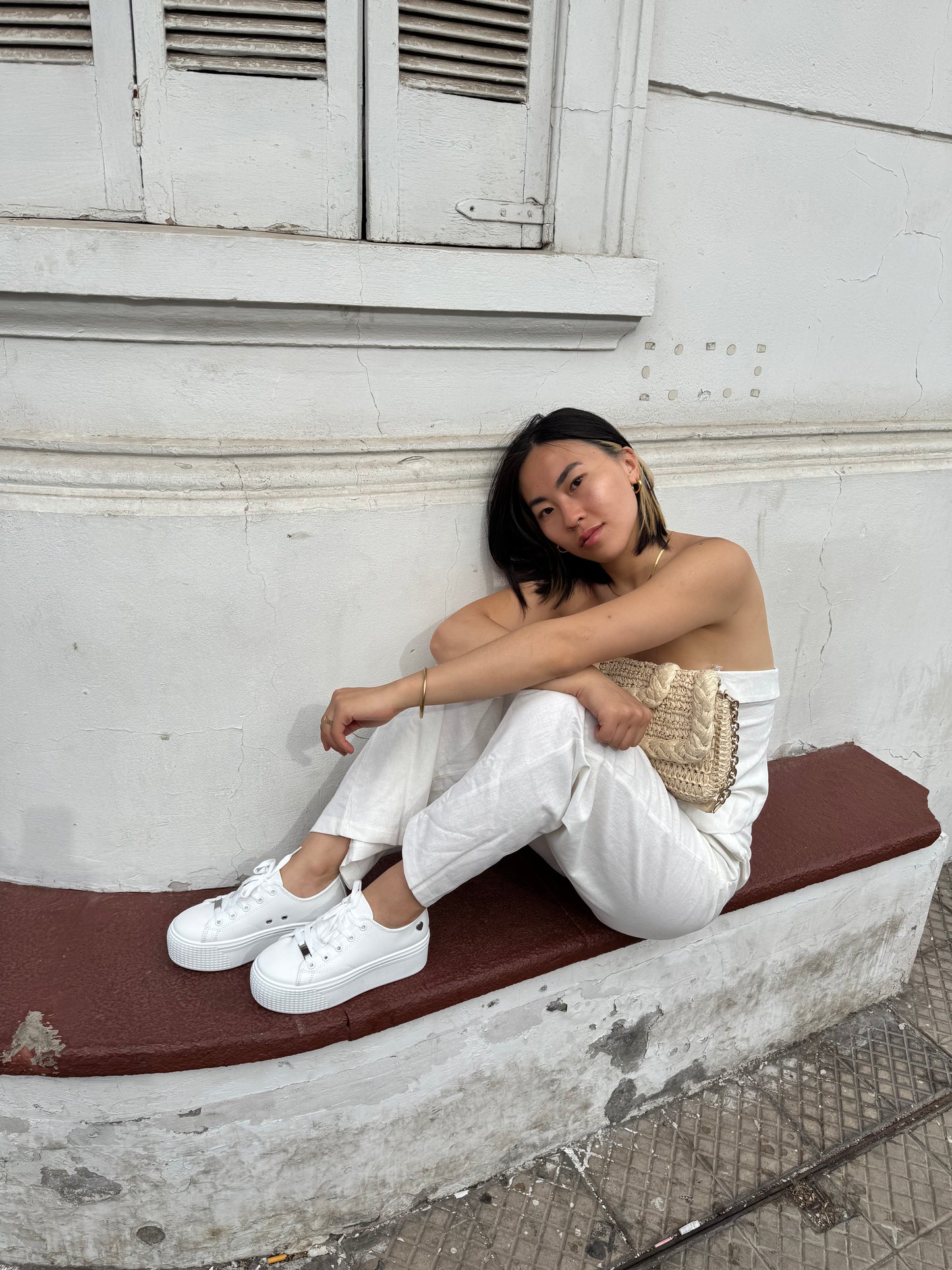 Zapatillas blancas eco cuero corazones